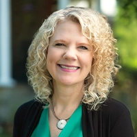 Dr. Julia Jasken