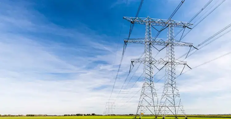 Public Service Commission Seeks Comments About Powerlines