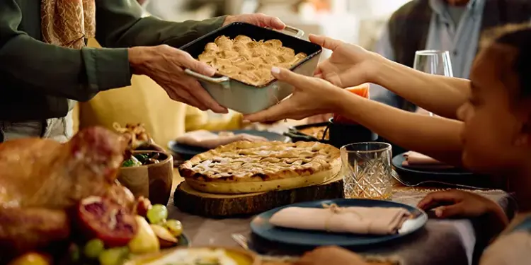 Shepherd’s Staff Brings Carroll County Together for Thanksgiving