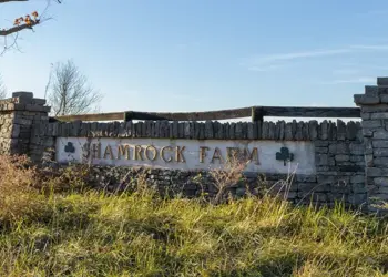 Shamrock Farms Sign