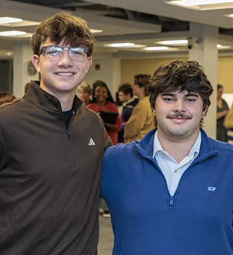 Lyle Peterson, Dylan Muso