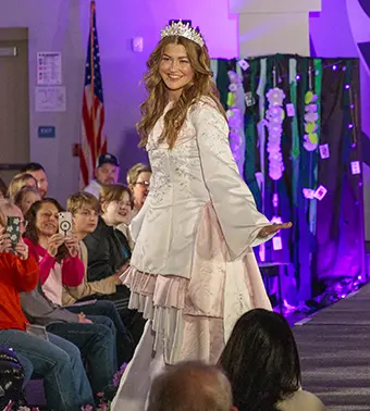 Caitlyn Kohn, Photography by Nikola Tzenov