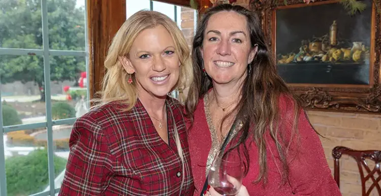 County Chamber of Commerce held its annual holiday