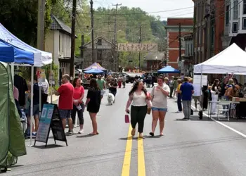 Downtown Sykesville Block Party celebrates recognition as a Great American Main Street Award Winner